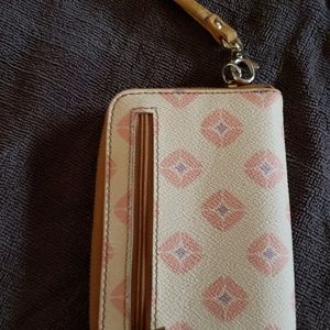 Fossil key-per wristlet's